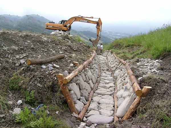 opere-idrauliche-e-consolidamento-frane